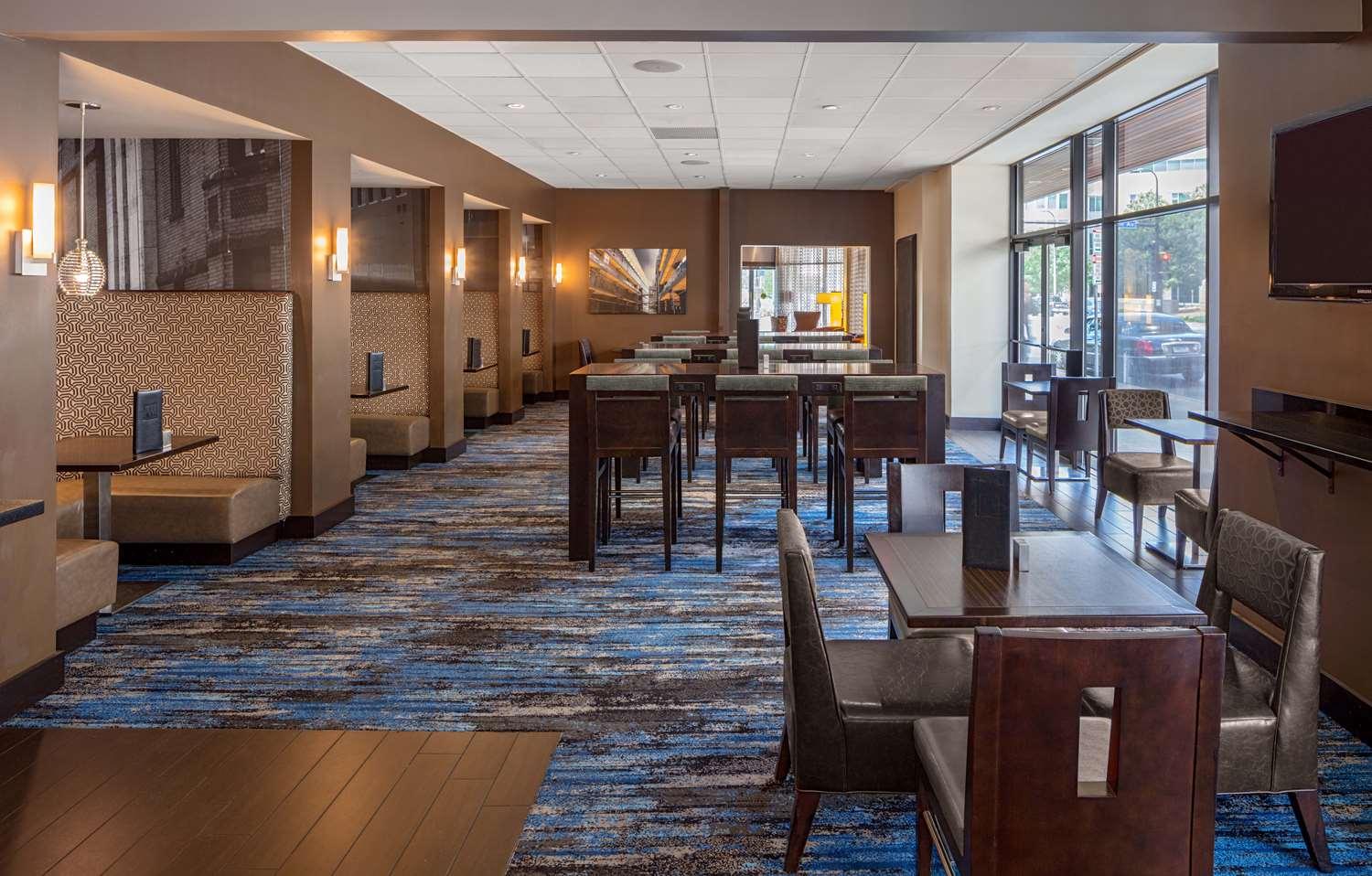 restaurant cafeteria