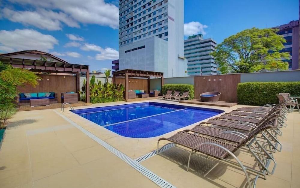 swimming pool spa