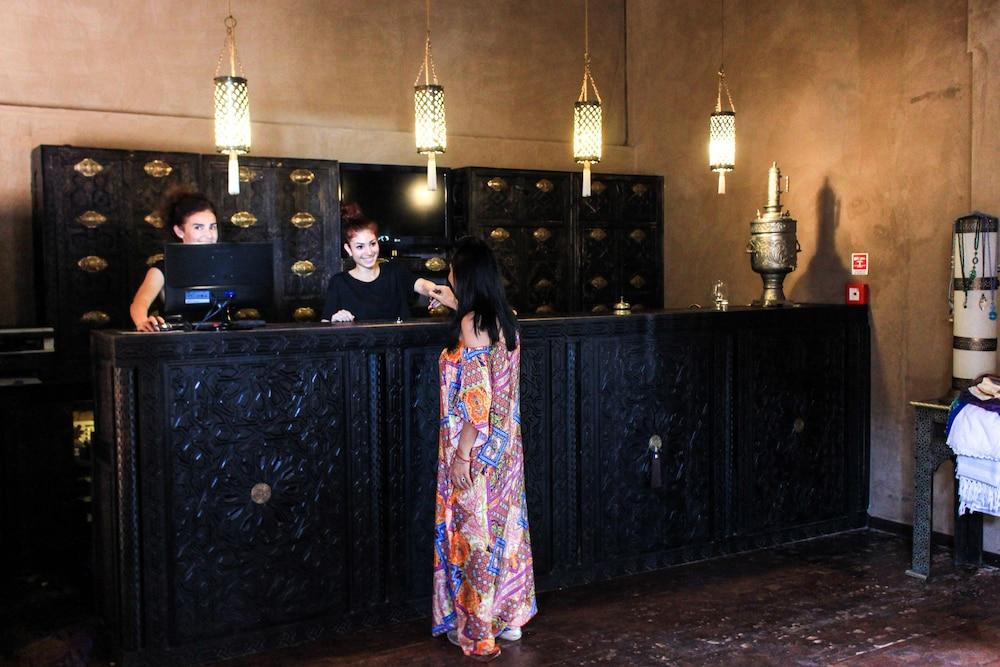 lobby