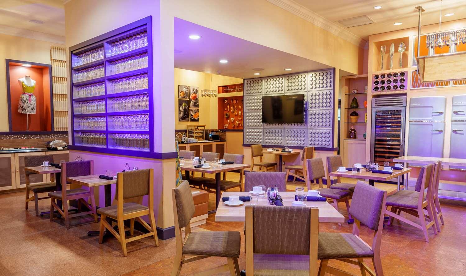 restaurant cafeteria