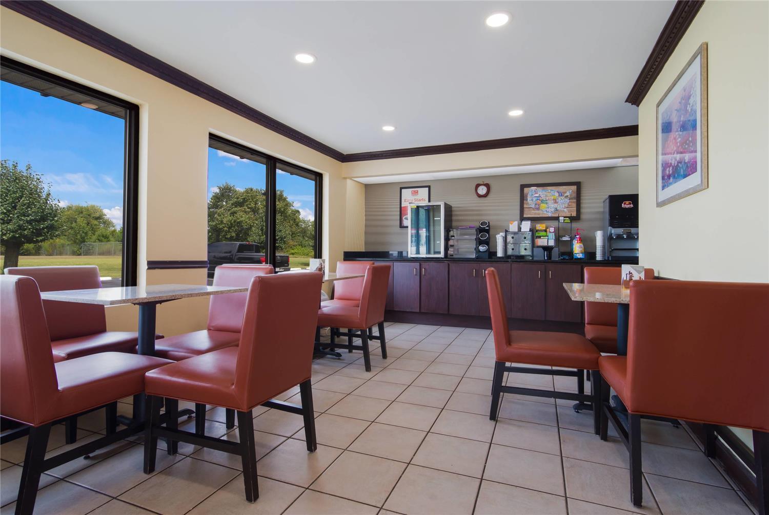 restaurant cafeteria