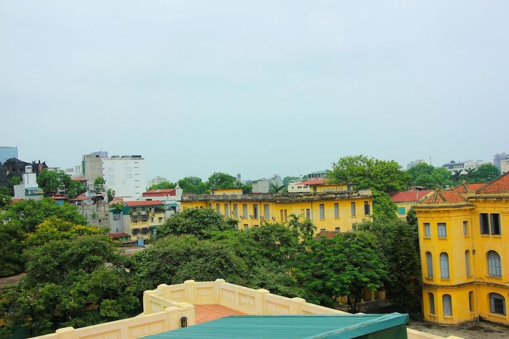 surroundings