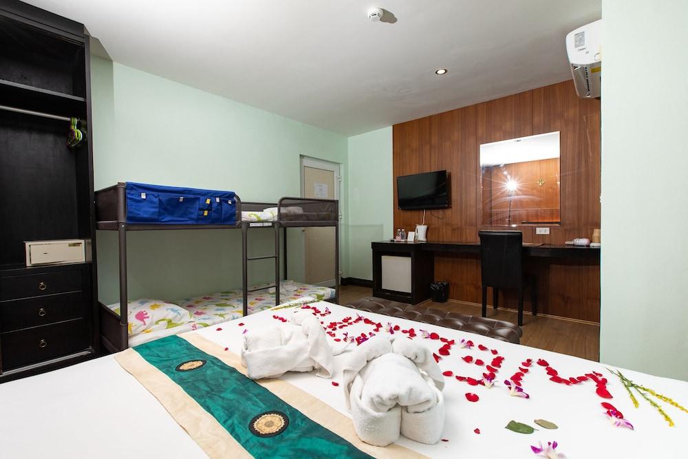 rooms