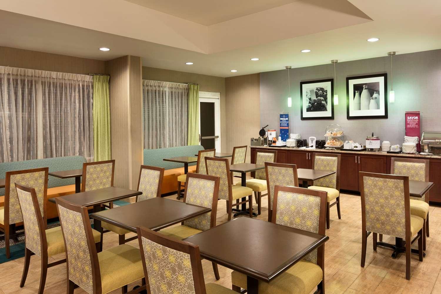 restaurant cafeteria