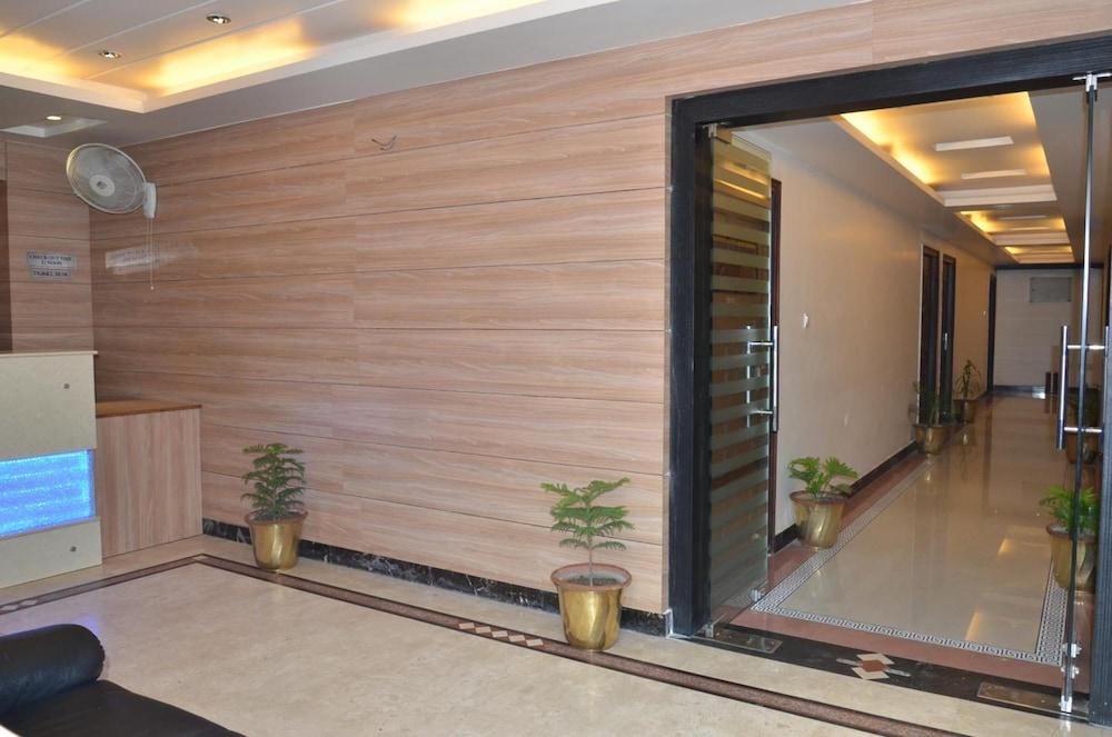 lobby