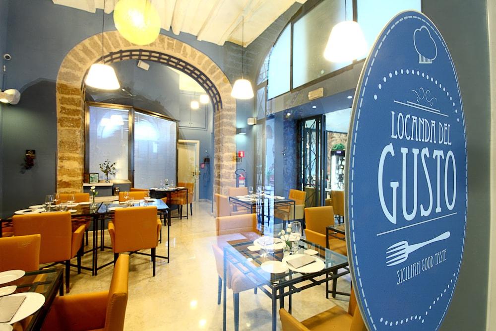 restaurant cafeteria