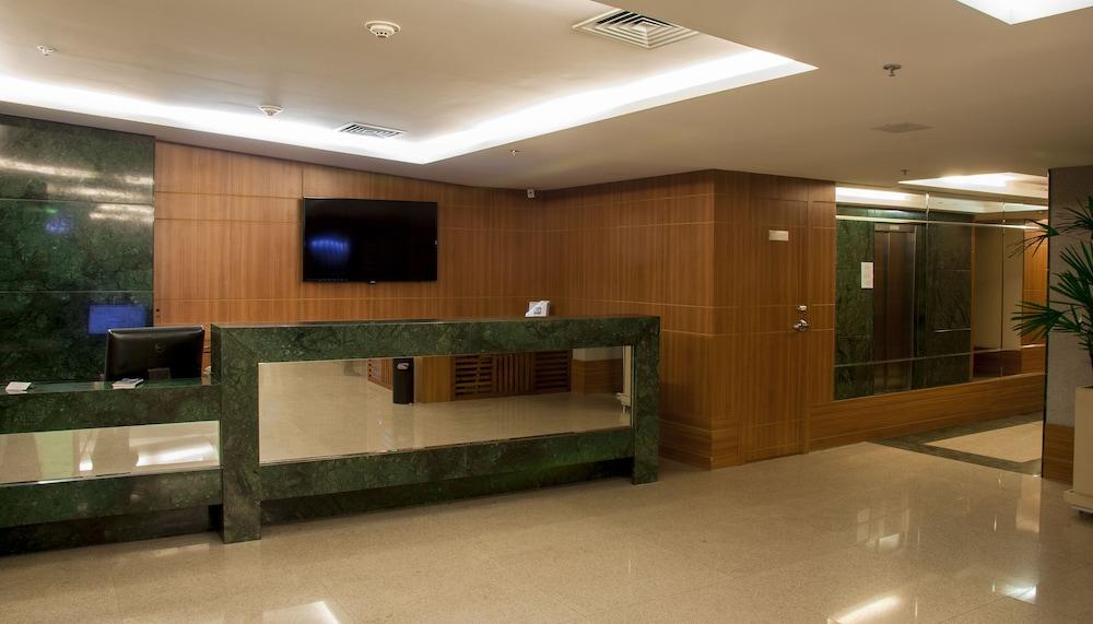 lobby