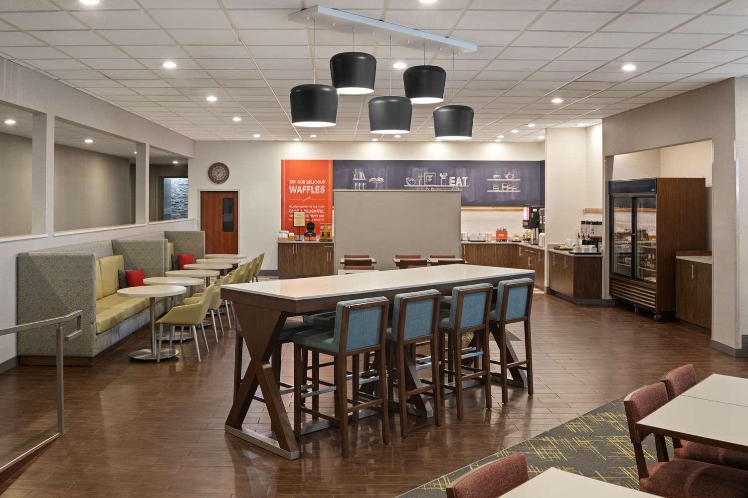 restaurant cafeteria
