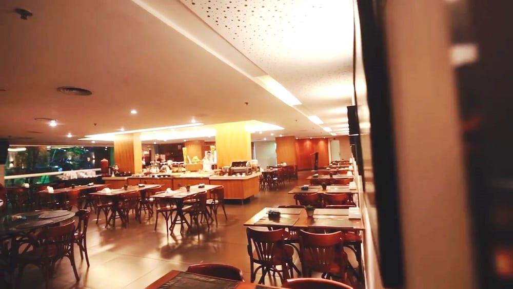 restaurant-cafeteria