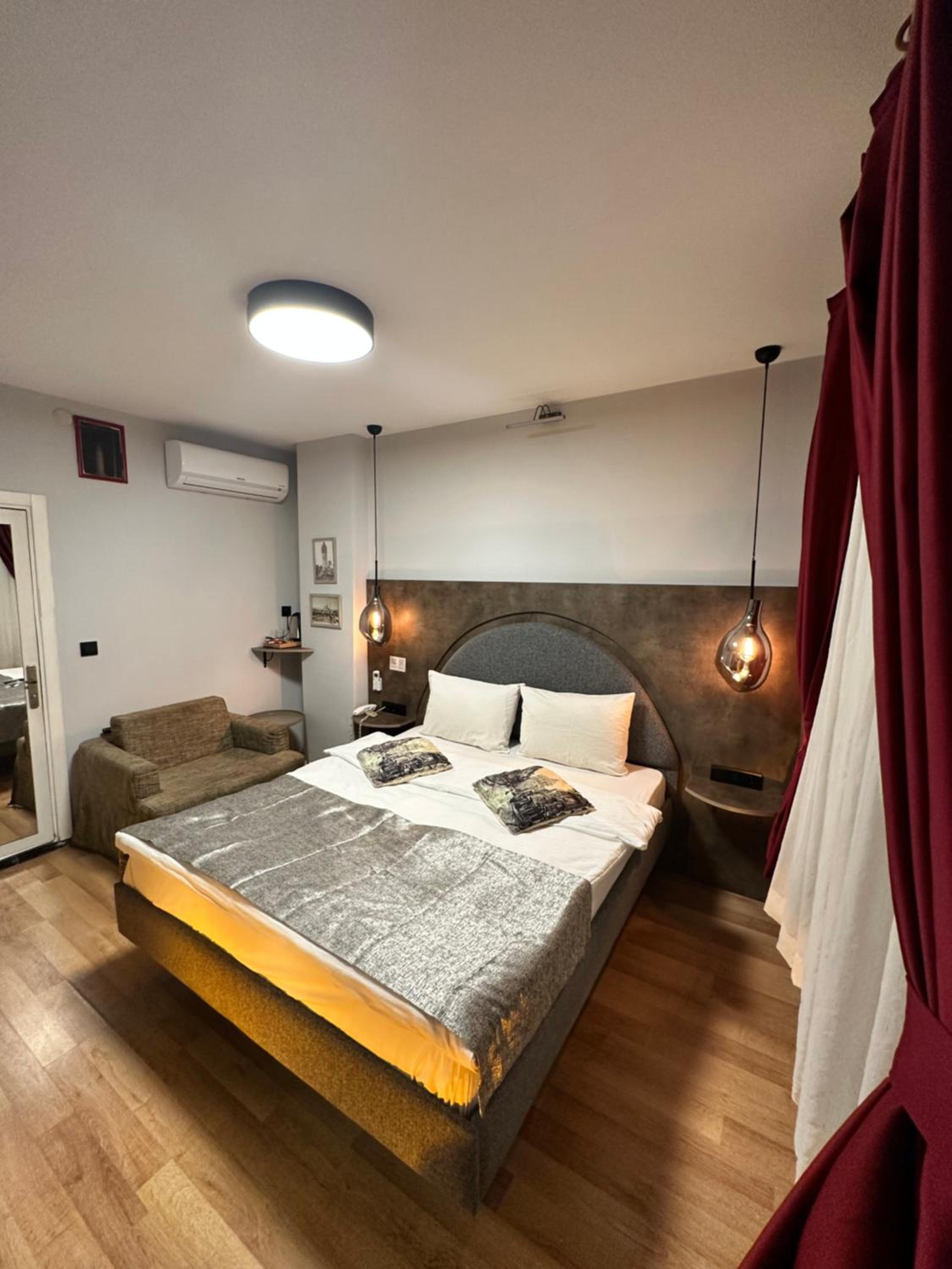 rooms