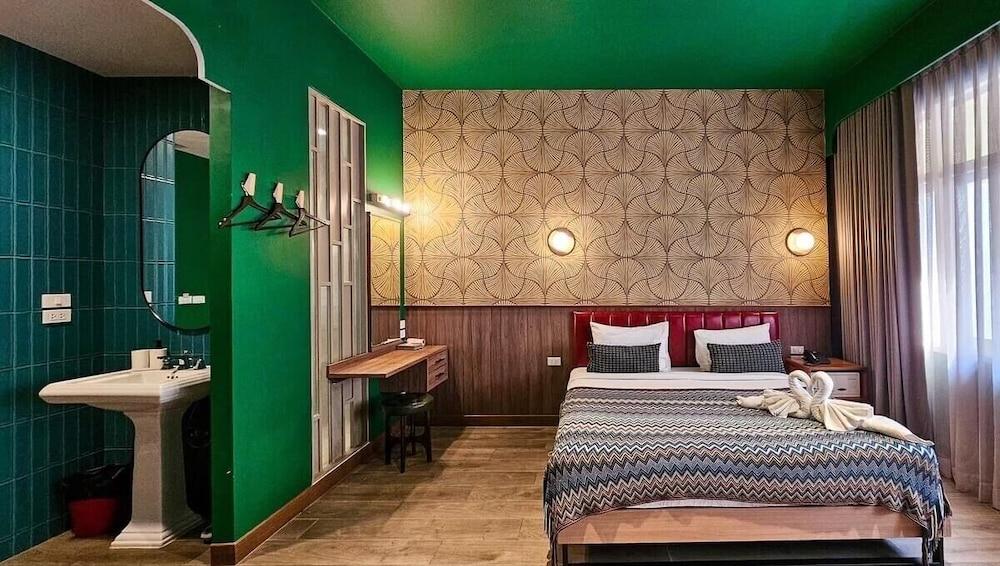 rooms