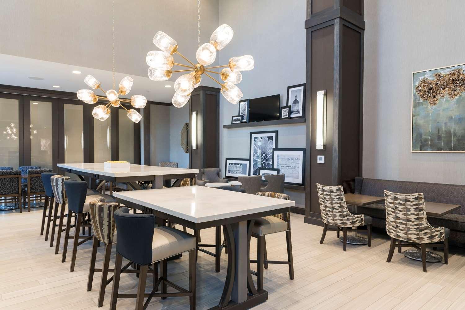 restaurant cafeteria