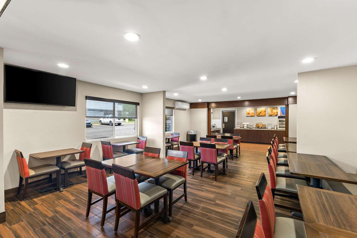 restaurant cafeteria