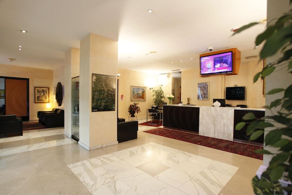 lobby