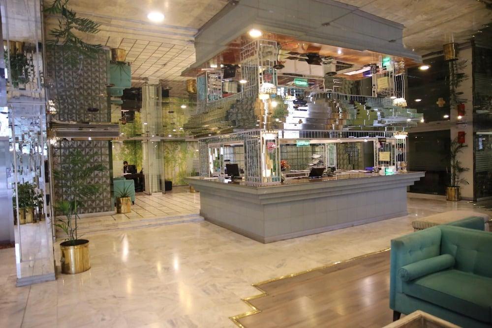 lobby