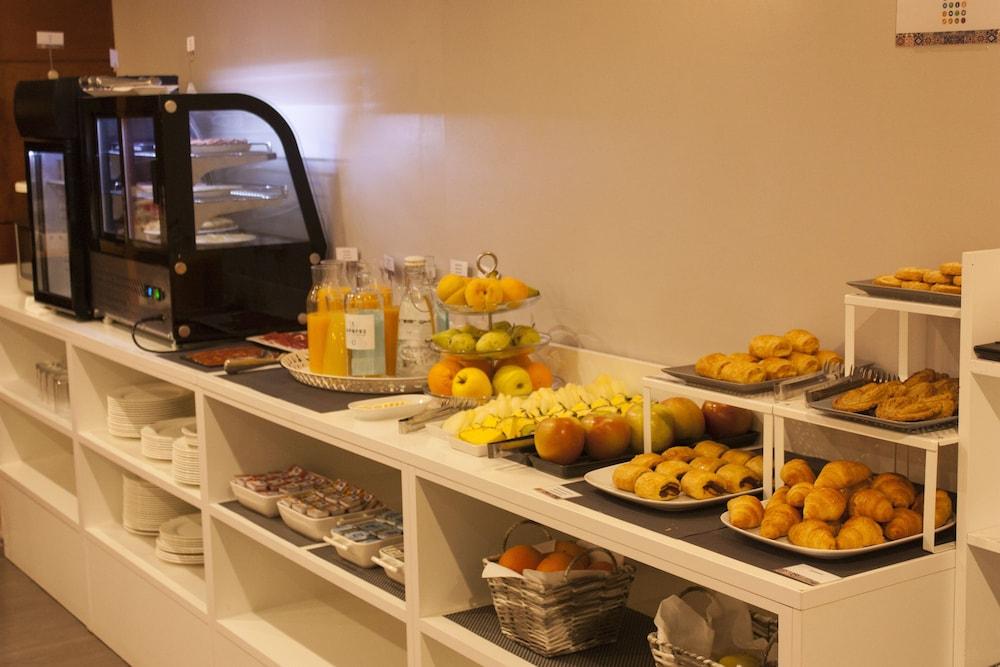 restaurant-cafeteria