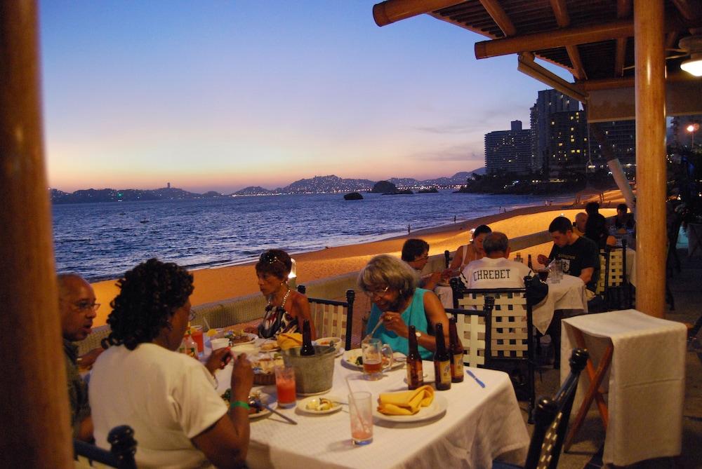 restaurant-cafeteria