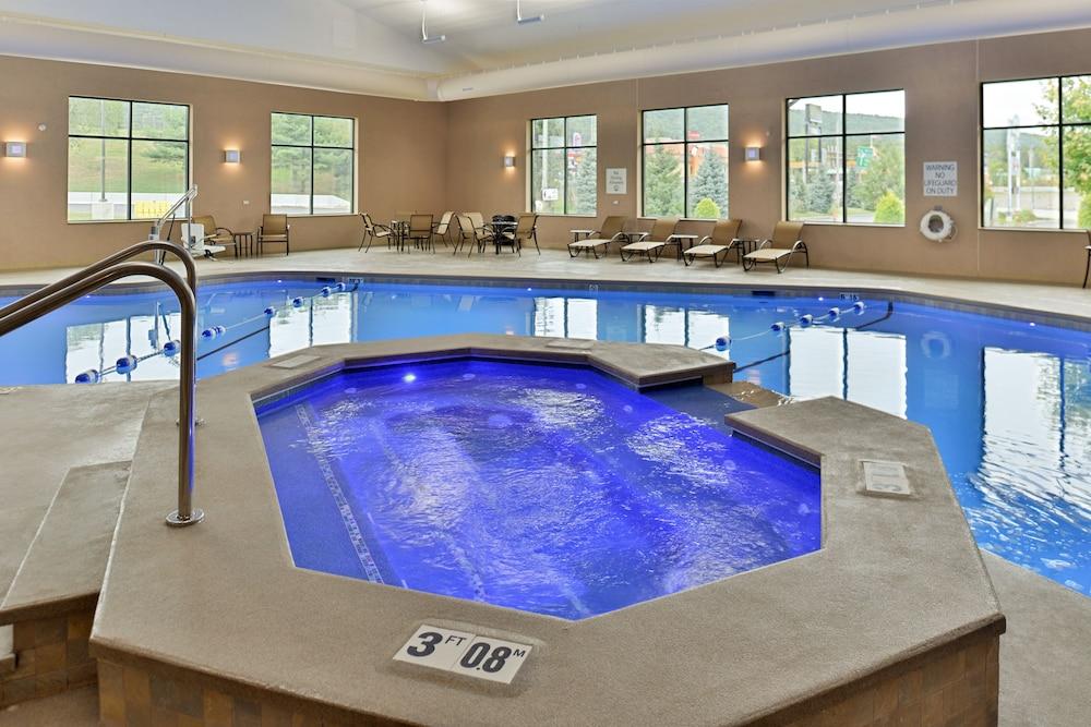 swimming pool spa