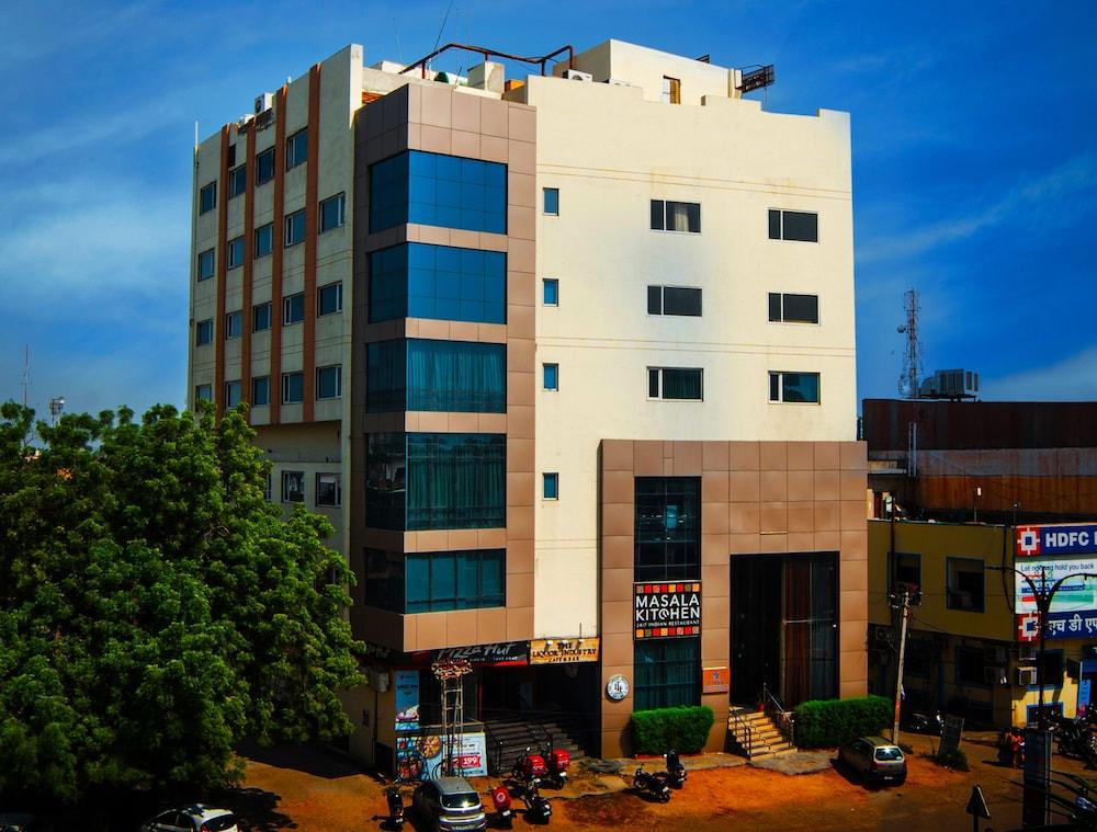 hotel