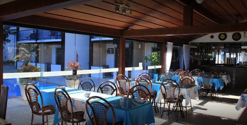 restaurant-cafeteria