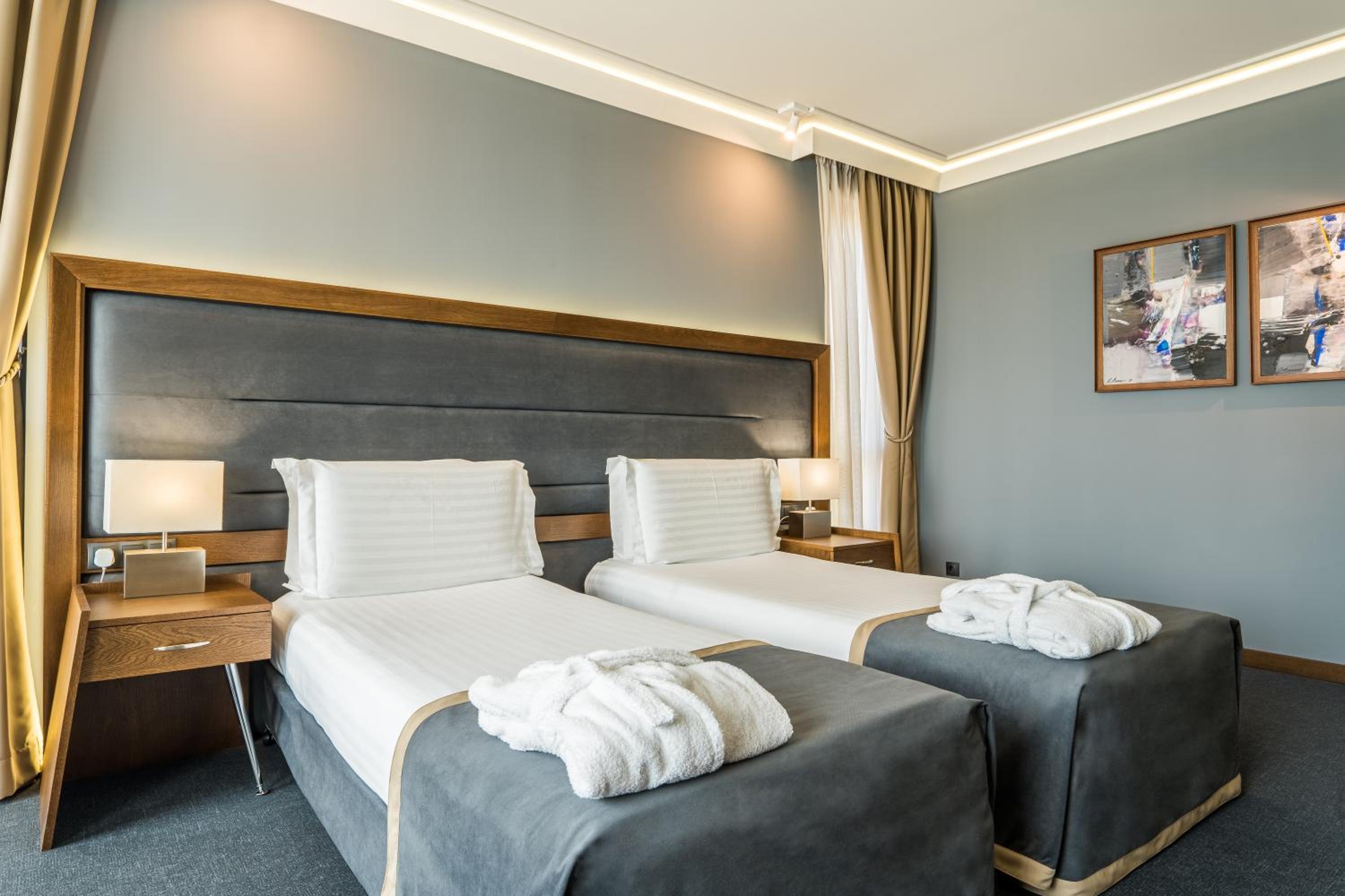 rooms