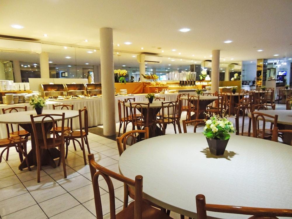 restaurant-cafeteria