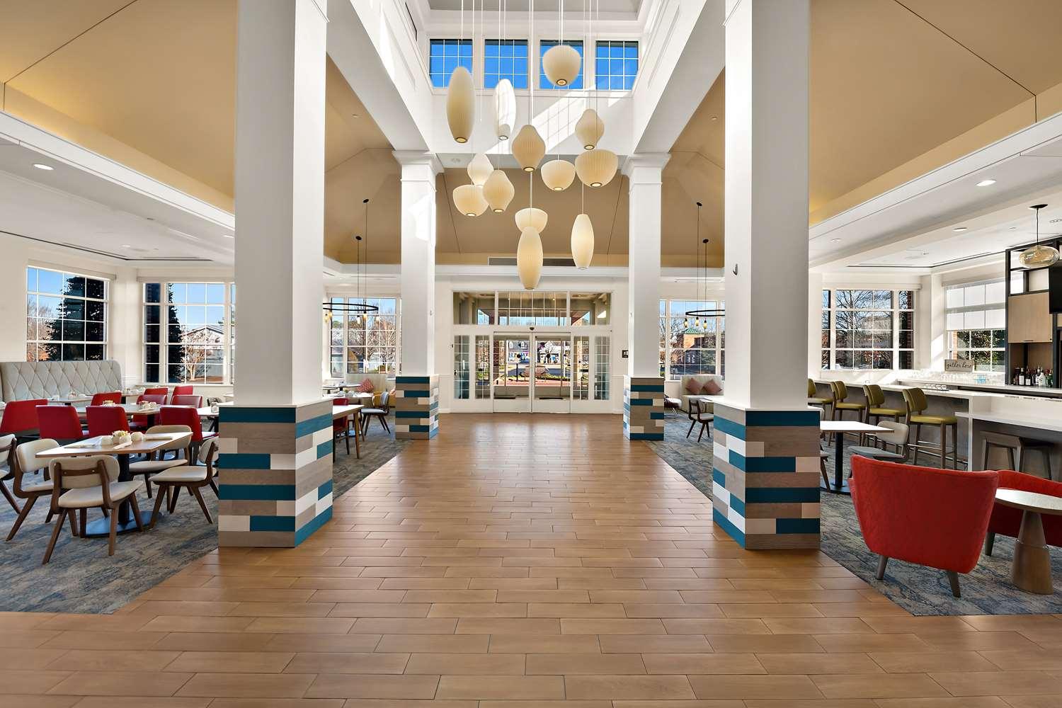 restaurant cafeteria
