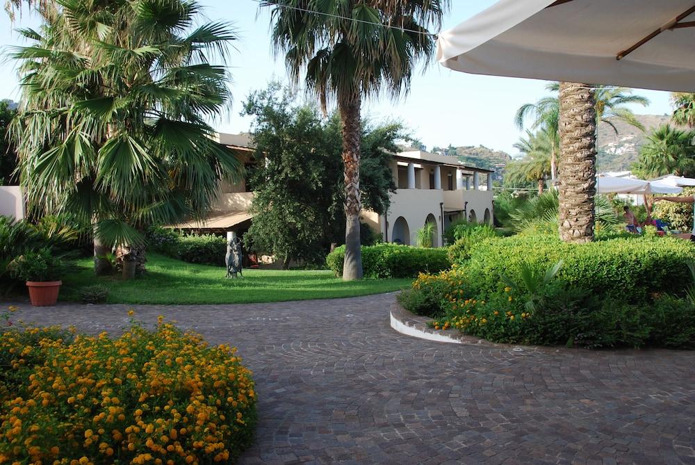 surroundings