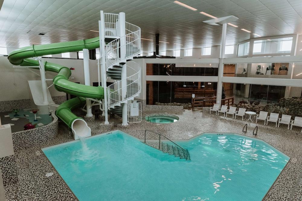 swimming pool spa