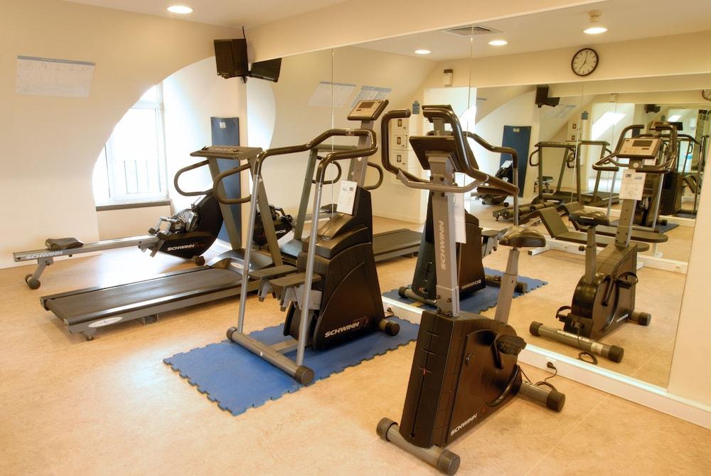 sport_facililities