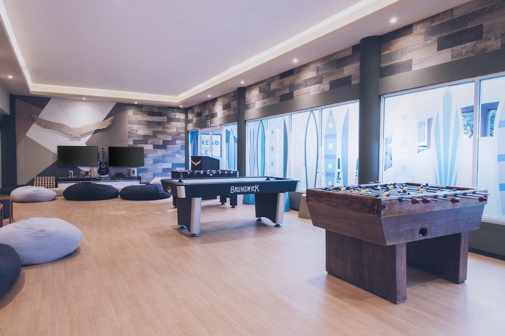 lounge