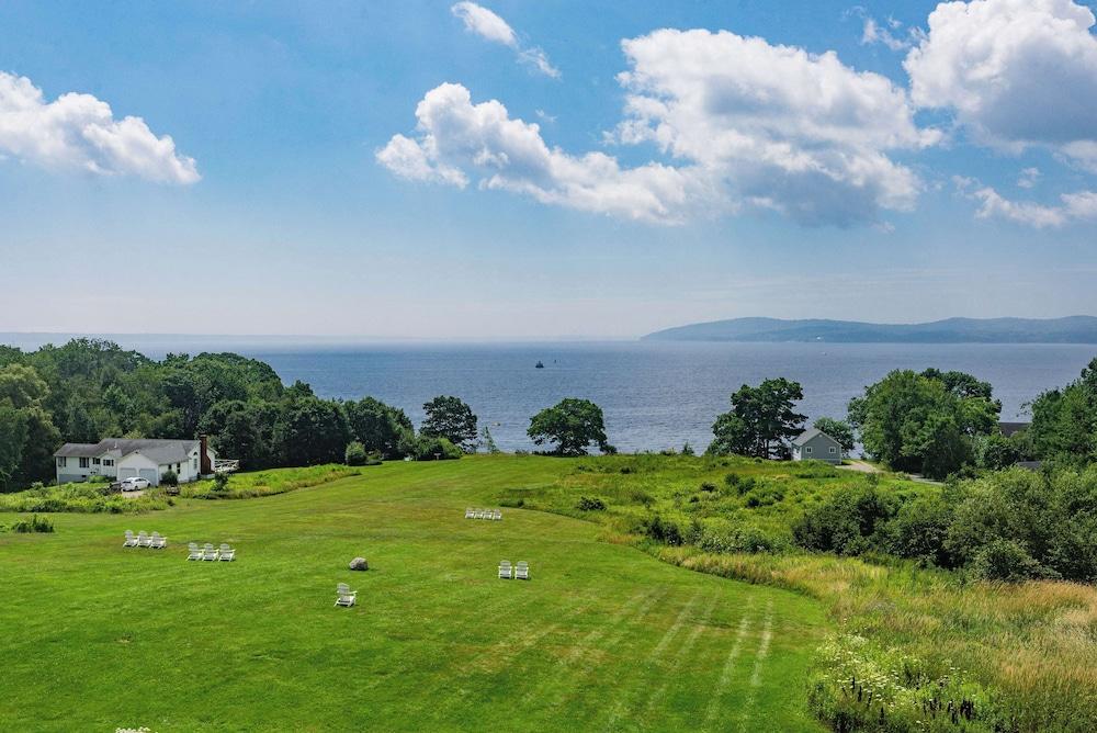 surroundings