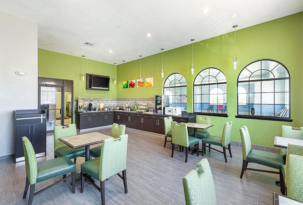 restaurant-cafeteria