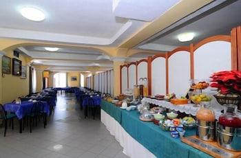 restaurant-cafeteria