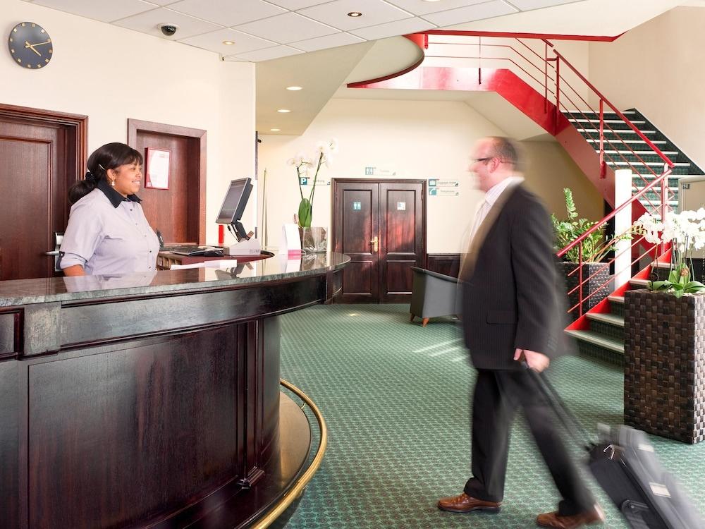 lobby