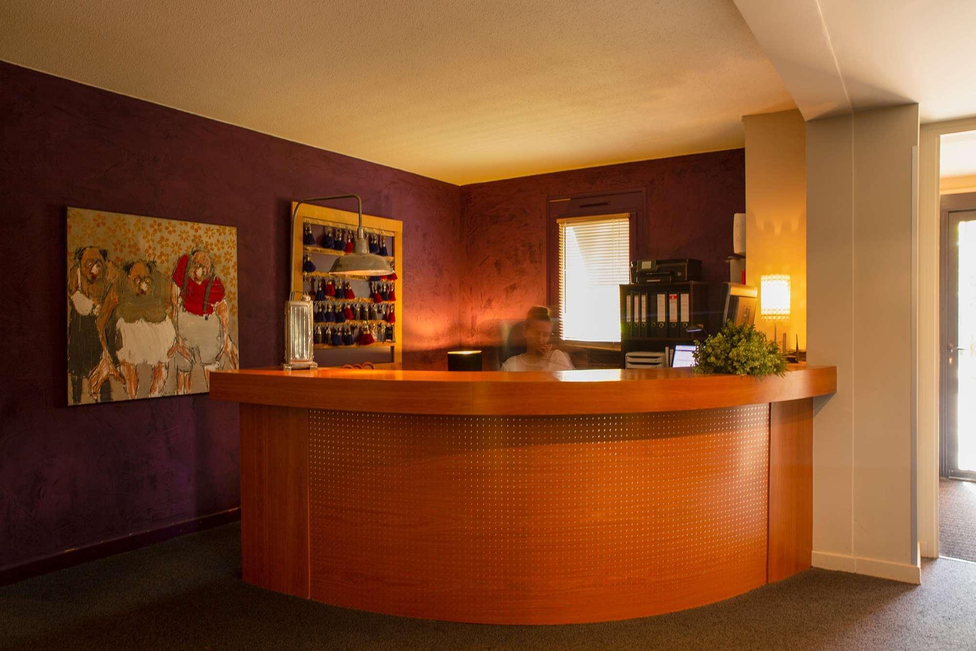 lobby