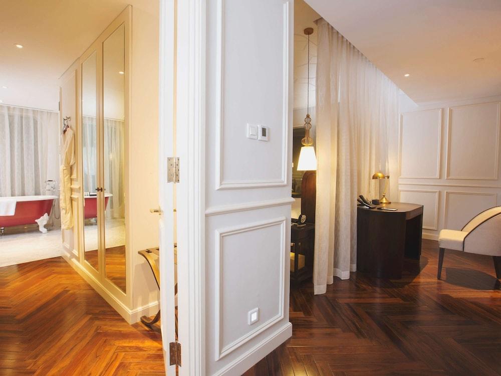 room
