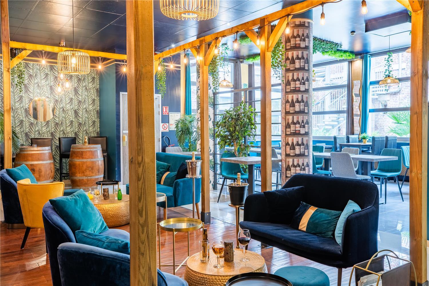 lounge