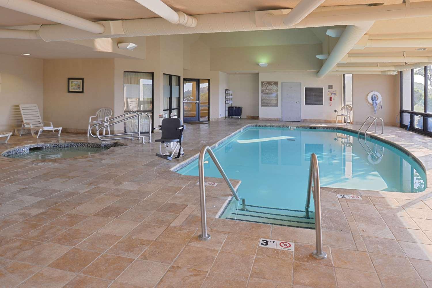 swimming pool spa