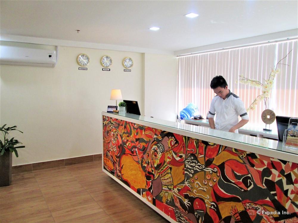 lobby