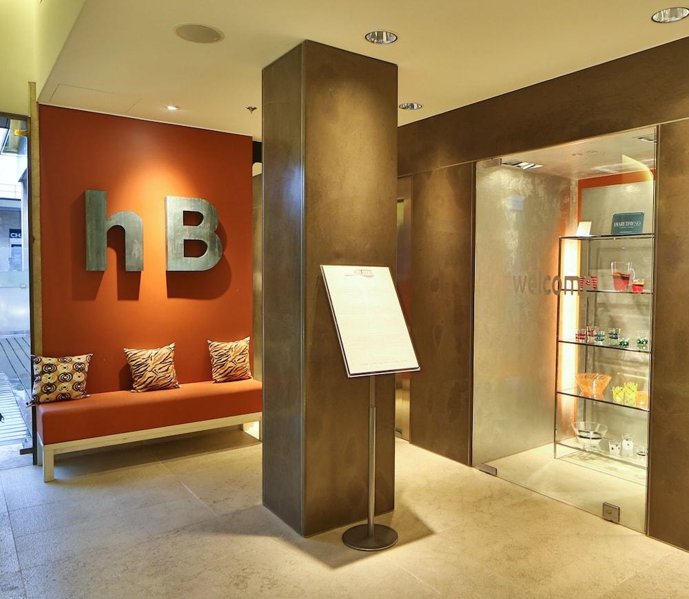 lobby