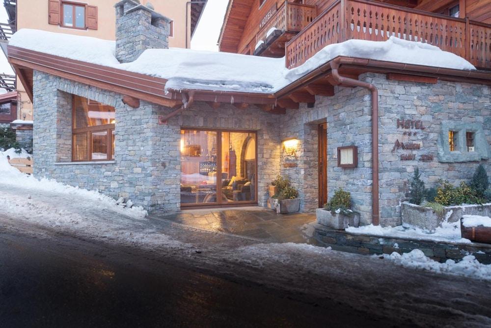 hotel
