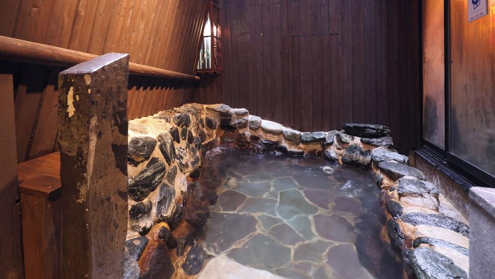 swimming pool spa