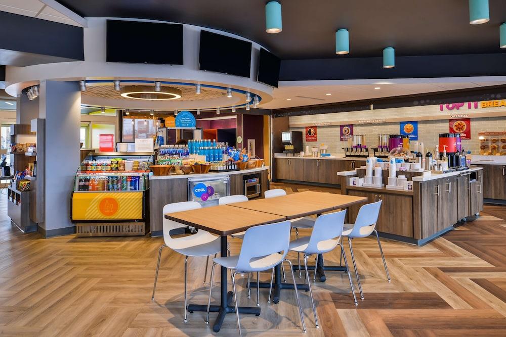 restaurant-cafeteria