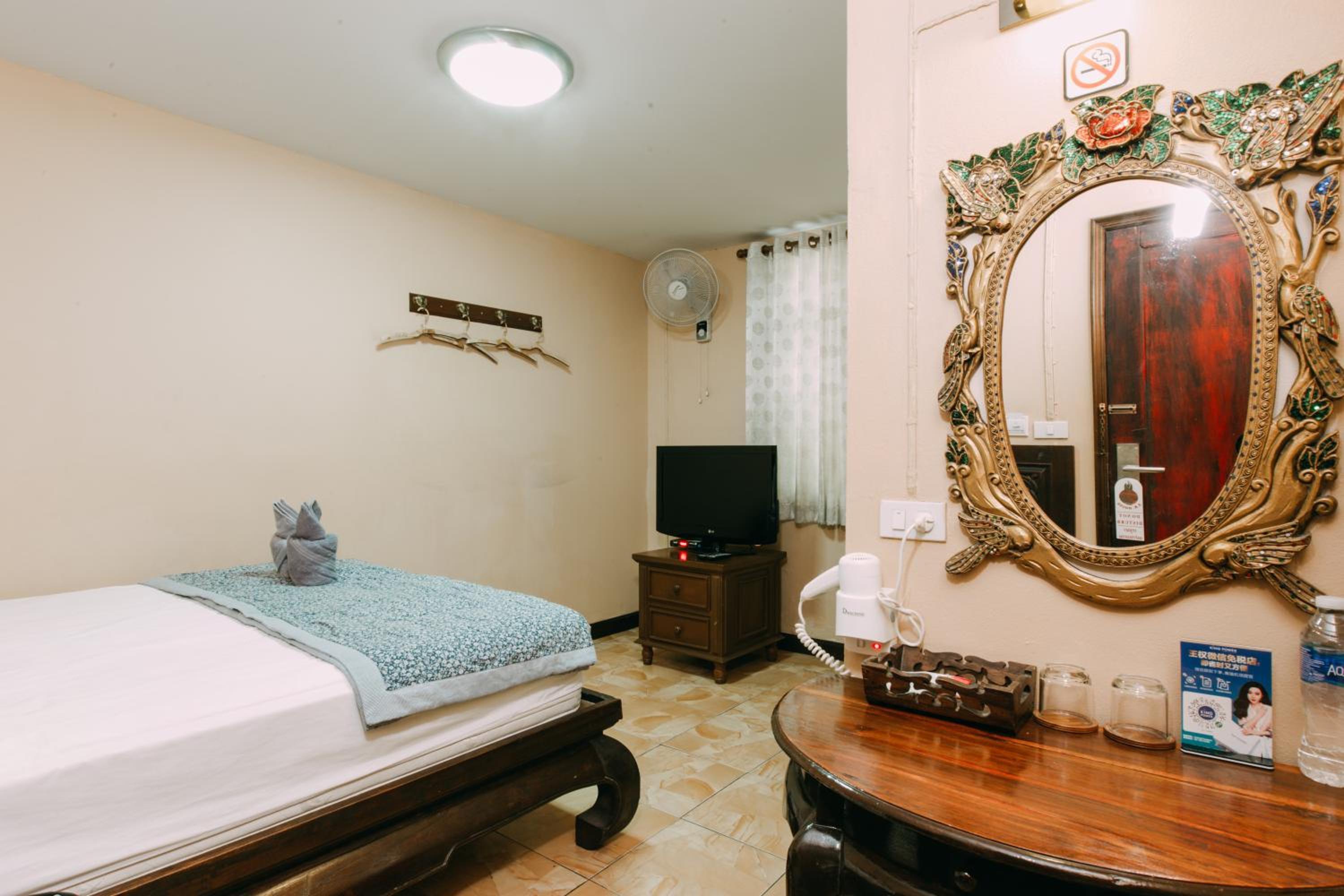 rooms
