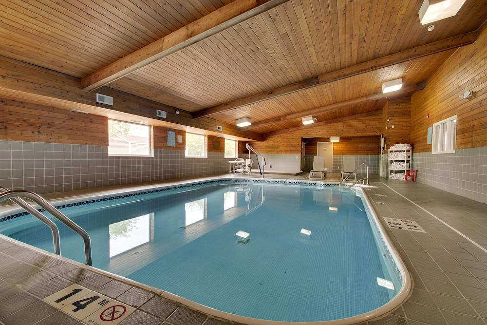 swimming pool spa