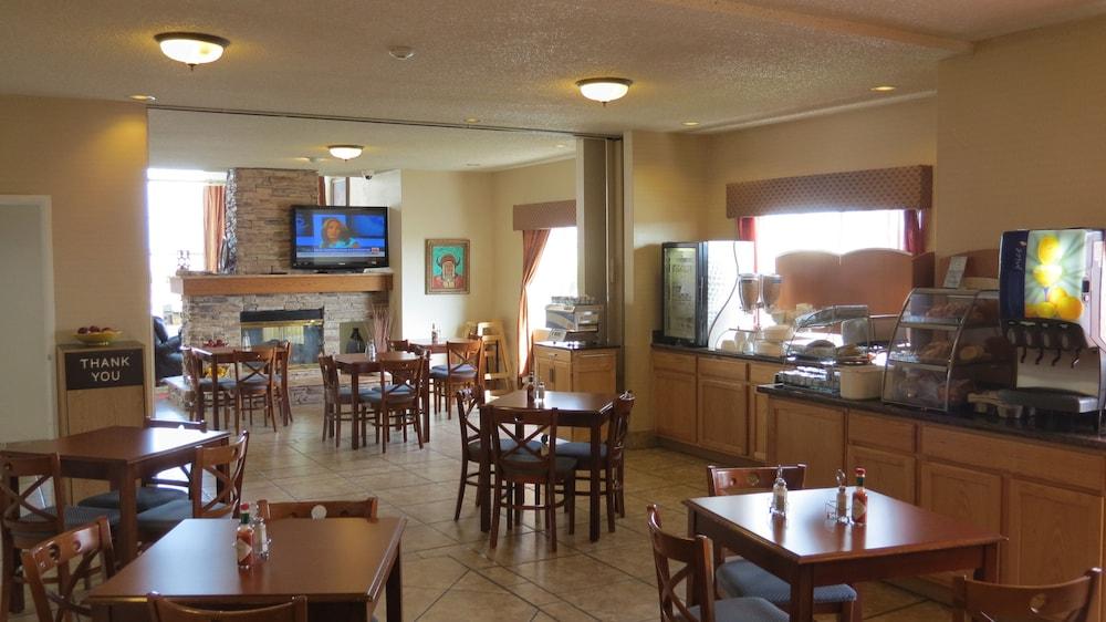 restaurant-cafeteria