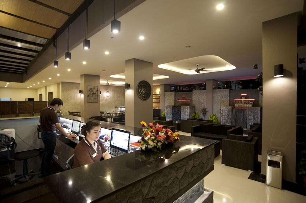 lounge