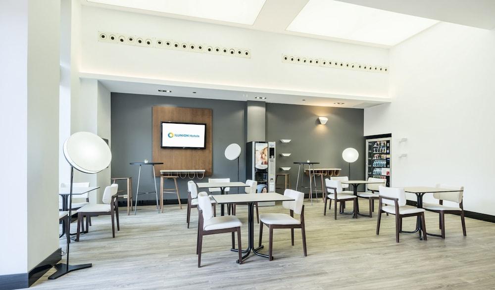 restaurant-cafeteria