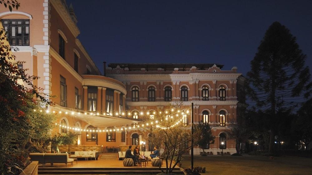 hotel